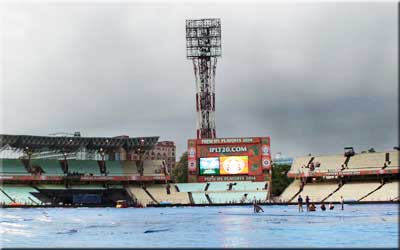 IPL 7 Qualifier 1 postponed due to rain