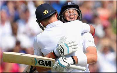 Joe Root and James Anderson England