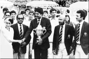 Indira Gandhi with 1983 World Cup Winner